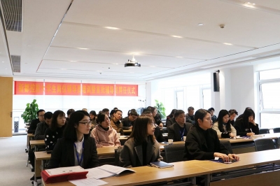 大學(xué)生崗位輔導(dǎo)